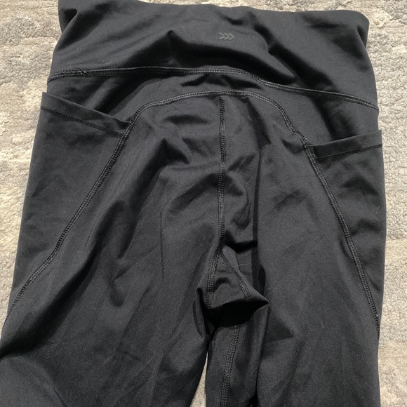 all in motion leggings Black Size S /gym/yoga/activewear Pants EUC - Picture 4 of 6